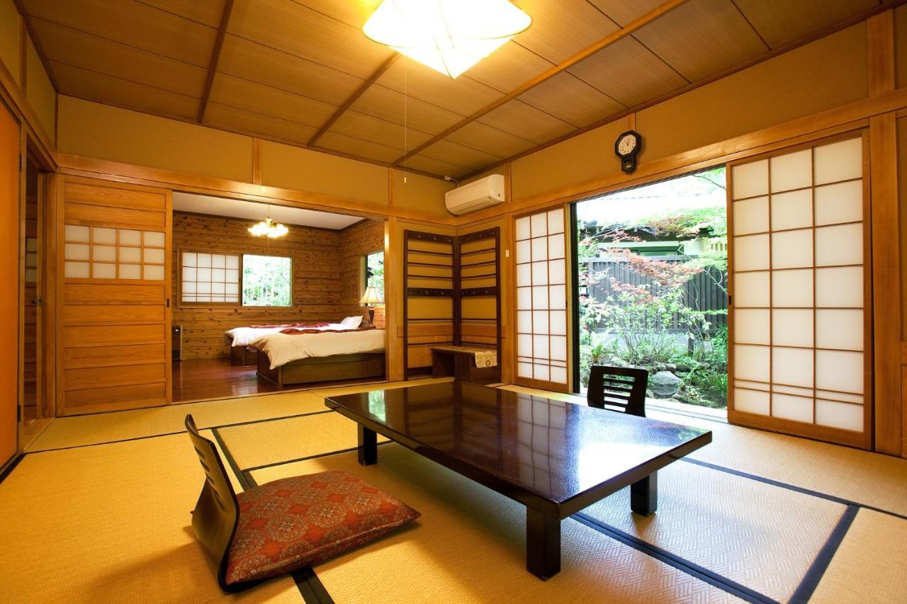 Hotel Kurokawa Onsen Oku No Yu Minamioguni Zewnętrze zdjęcie
