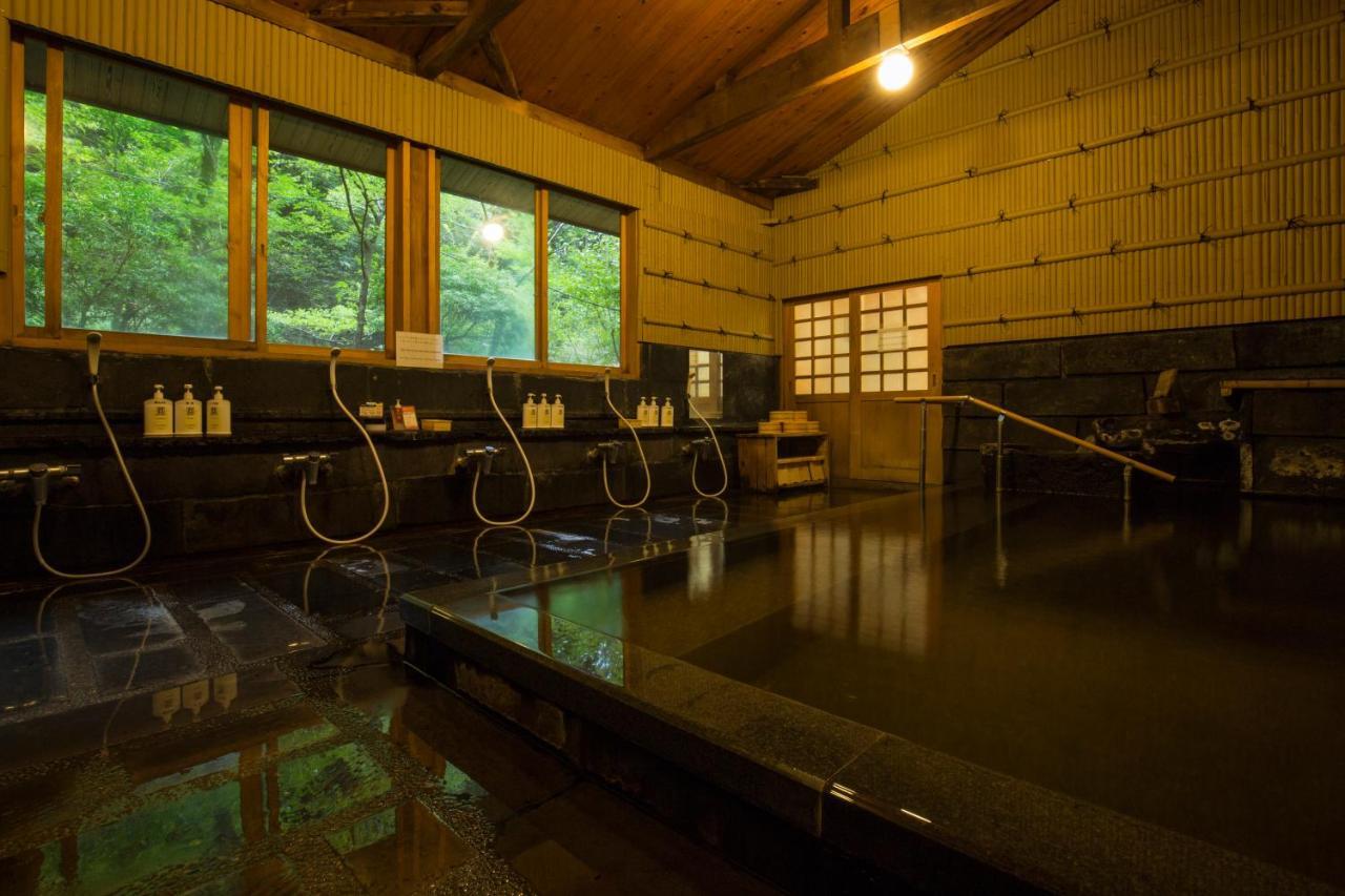 Hotel Kurokawa Onsen Oku No Yu Minamioguni Zewnętrze zdjęcie