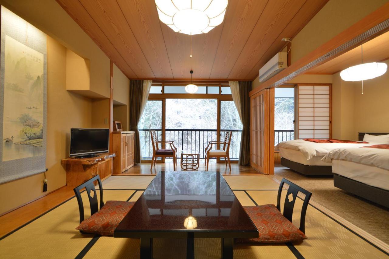 Hotel Kurokawa Onsen Oku No Yu Minamioguni Zewnętrze zdjęcie